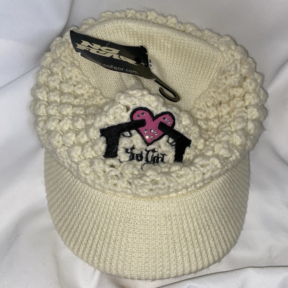 Y2K 2000s No Fear Womens Knit Beanie Hat Embroidered Heart Gun Skater NWT